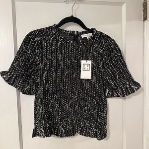 THML Chain Party Smocked Top